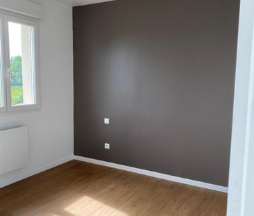 Location Appartement 2 pièces 35m² CAGNAC LES MINES 81130 - Photo 2