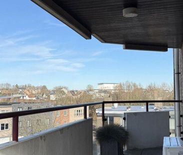 Appartement te huur in Zellik voor € 1.100 met 2 slaapkamers - Foto 4