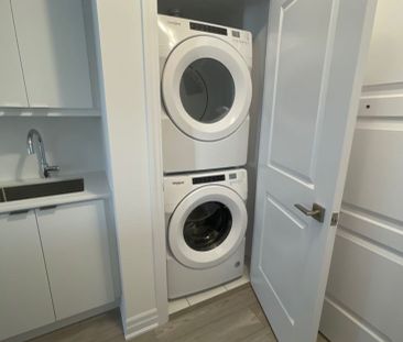 For Lease - 36 Elm Drive Unit# 703, Mississauga, Ontario - Photo 4
