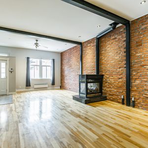 Unique Appartement à Louer Lachine - Photo 3