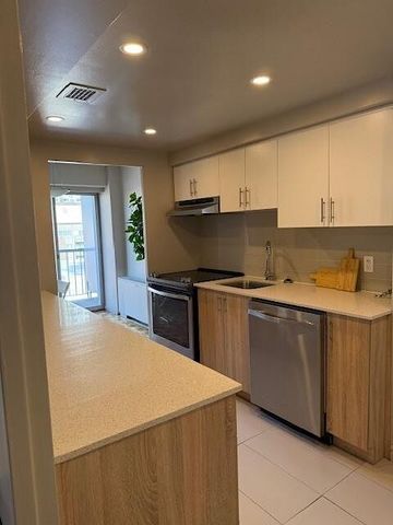 235 Somerset Street West, Centretown, Ottawa, ON - Photo 4