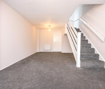 2 bedroom semi-detached house to rent - Photo 1