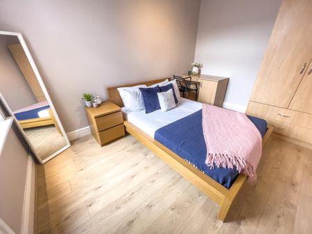 3 bedroom terraced house to rent - Photo 3