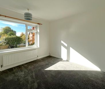 School Cottages, Woking, Surrey, GU22 - Photo 4