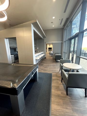 For Lease - 2093 Fairview Street Unit# 1708, Burlington, Ontario - Photo 2