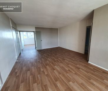 Location Appartement 4 pièces 98m² CROIX 59170 - Photo 2