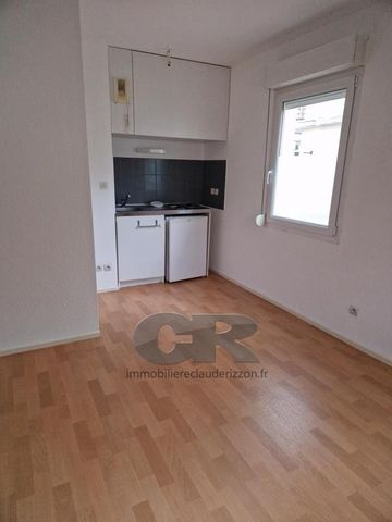Location Appartement 1 pièce 28m² NANCY 54000 - Photo 2