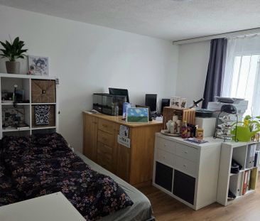 3.5-Zimmerwohnung, zentral gelegen, hell, grosszügiger Grundriss - Foto 3