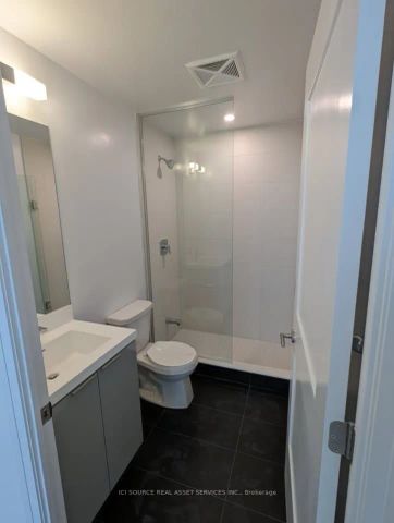 50 Dunfield Avenue #511 - Photo 5