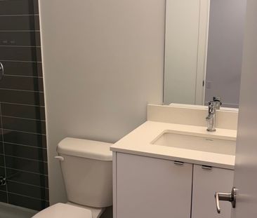 For Lease - 3166 Lotus Common, Burlington, Ontario - Photo 3