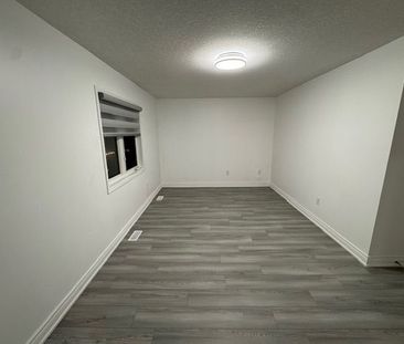 For Lease - 56 CLEGHORN Drive, Hamilton, Ontario - Photo 1