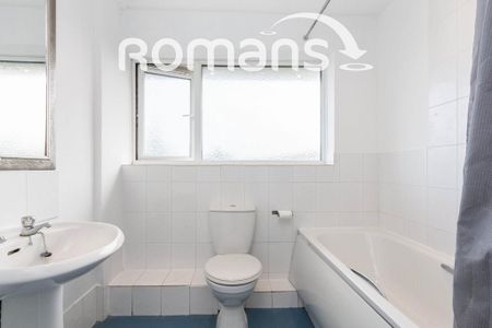 1 bedroom in a house share to rent - Photo 5