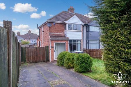 2 bedroom semi-detached house to rent - Photo 2