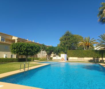 2 bedroom apartment for rent in Javea - Photo 3