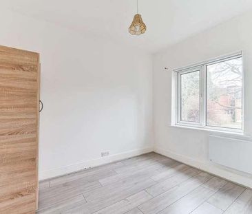 St Augustines Avenue, South Croydon, CR2 - Photo 5