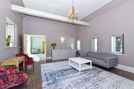 5 bedroom detached house to rent - Photo 3