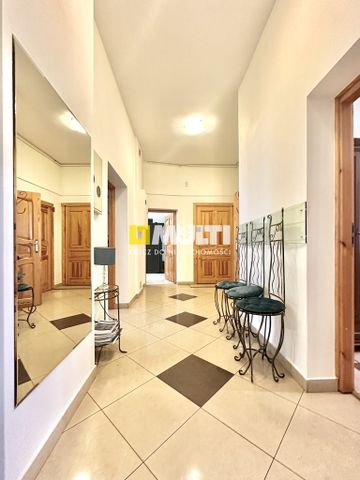 Centrum okolice Kaskady - 5 pok. - Photo 2