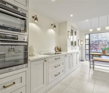 2 bedroom terraced house to rent - Photo 3