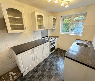 2 bedroom maisonette to rent - Photo 6