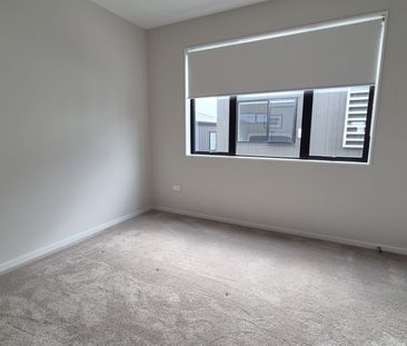 4 Bedrooms, Sunnyhills - Photo 4