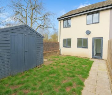 3 bedroom terraced house to rent - Photo 4