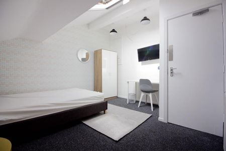 6 bedroom apartment to rent - Photo 4