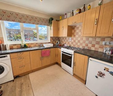 3 bedroom terraced house to rent - Photo 6