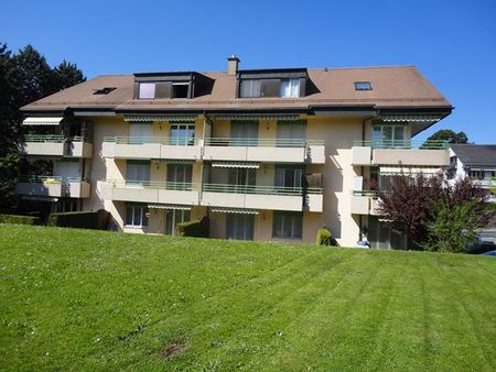 A Louer Appartement 3.5 pièces à VEVEY - Foto 5