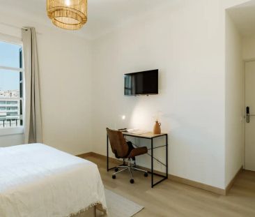 Room in a shared 4-bedroom apartment for rent in La Sagrada Família. - Photo 6