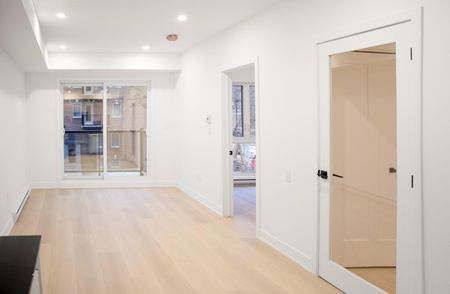 5350 Av. Victoria, apt. 206 - Photo 3