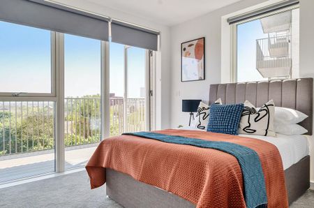 2 bedroom apartment to rent - Photo 2