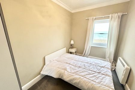 South Parade - Photo 5