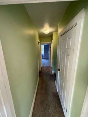 For Lease - 10 St Matthews Avenue, Hamilton, Ontario - Photo 1