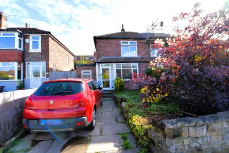 3 bedroom House in Bentley Grove, Leeds - Photo 5