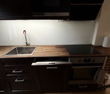 Charmig villa med altan i lugnt läge i Åkersberga! - Foto 5