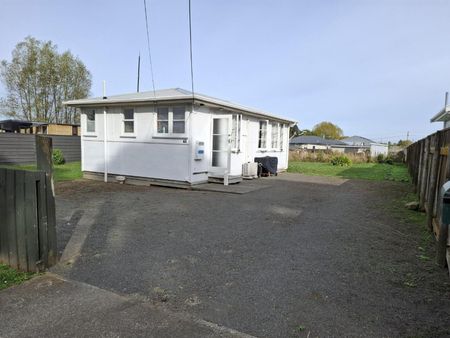 48 Racecourse Ave, Marton - Photo 3
