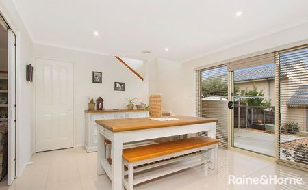 3 Frances Burke Street, Gungahlin, ACT 2912 - Photo 2