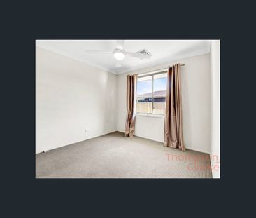 Spacious Family Home - Photo 2