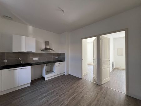 Location Appartement 2 pièces 39m² - Photo 3