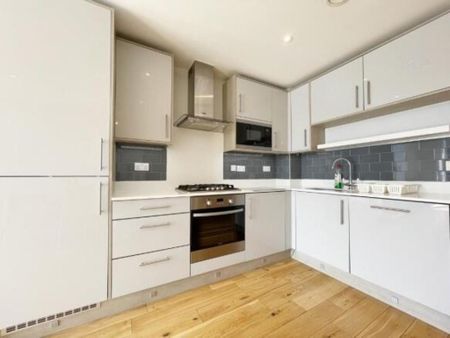 2 bedroom apartment to rent - Photo 3