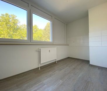 Großzügig und einladend: 3 Zimmer - modern Wohnen! - Foto 4