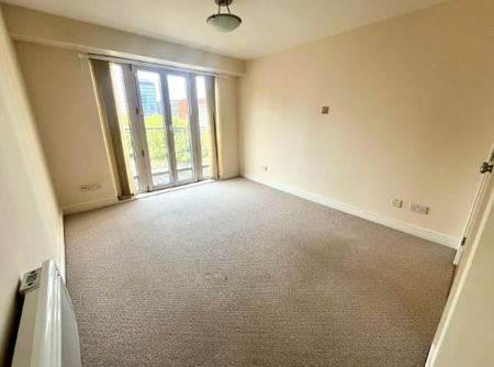 3 bedroom apartment to rent - Photo 5