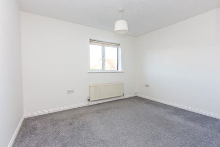 3 bedroom detached house to rent - Photo 5