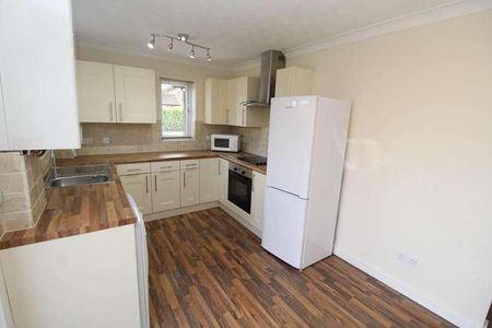 Boeing Way, Mildenhall, Bury St. Edmunds, IP28 - Photo 4