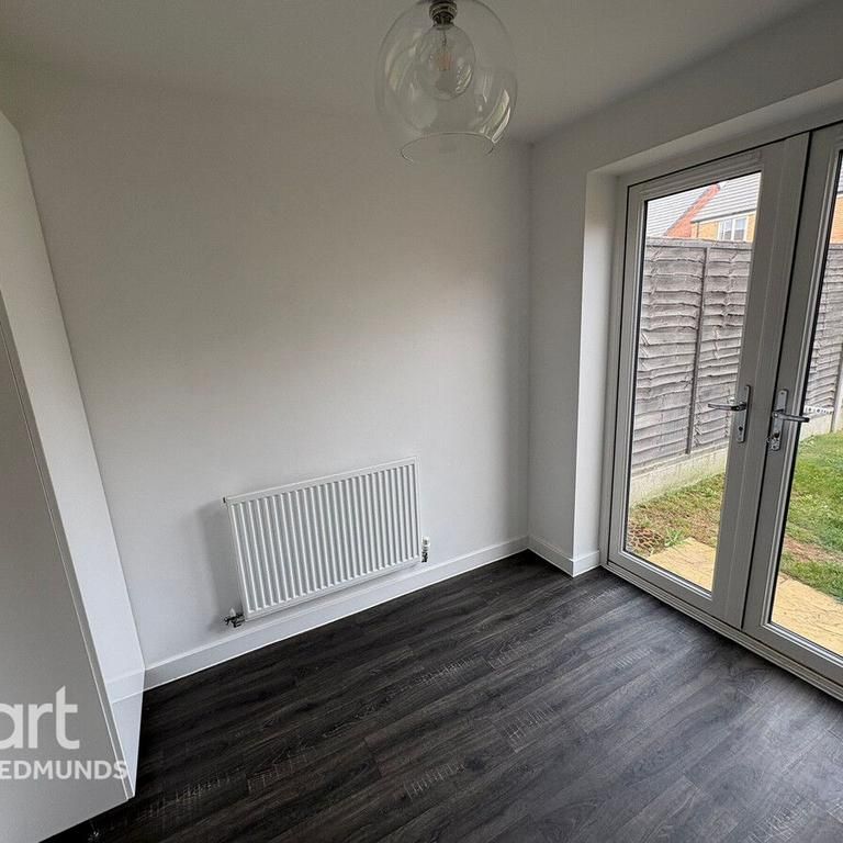 2 bedroom terraced house to rent - Photo 1