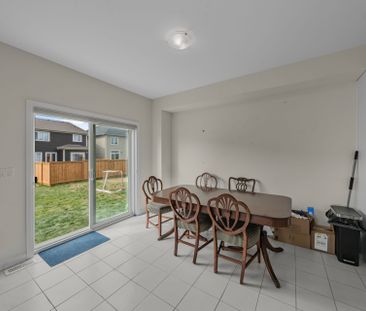 For Lease - 121 Oakmont Drive, Loyalist, Ontario - Photo 1