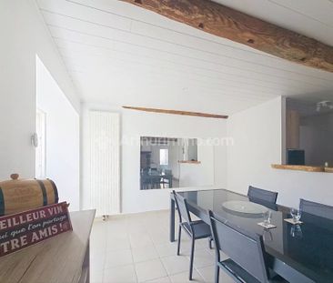 Location Maison 4 pièces 110m² ST GENES CHAMPANELLE 63122 - Photo 4