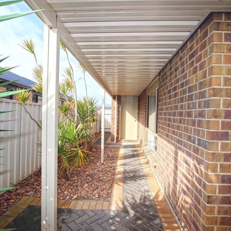 71 Pridham Boulevard - Photo 1