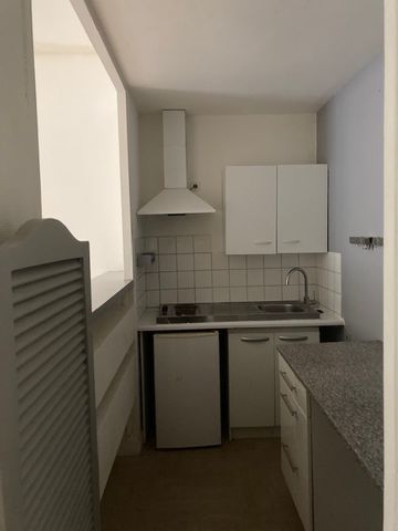 Location Appartement 2 pièces 36m² BORDEAUX 33000 - Photo 2