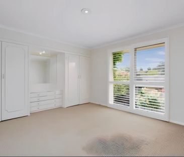 3 Bed, 1 Bath - Photo 3